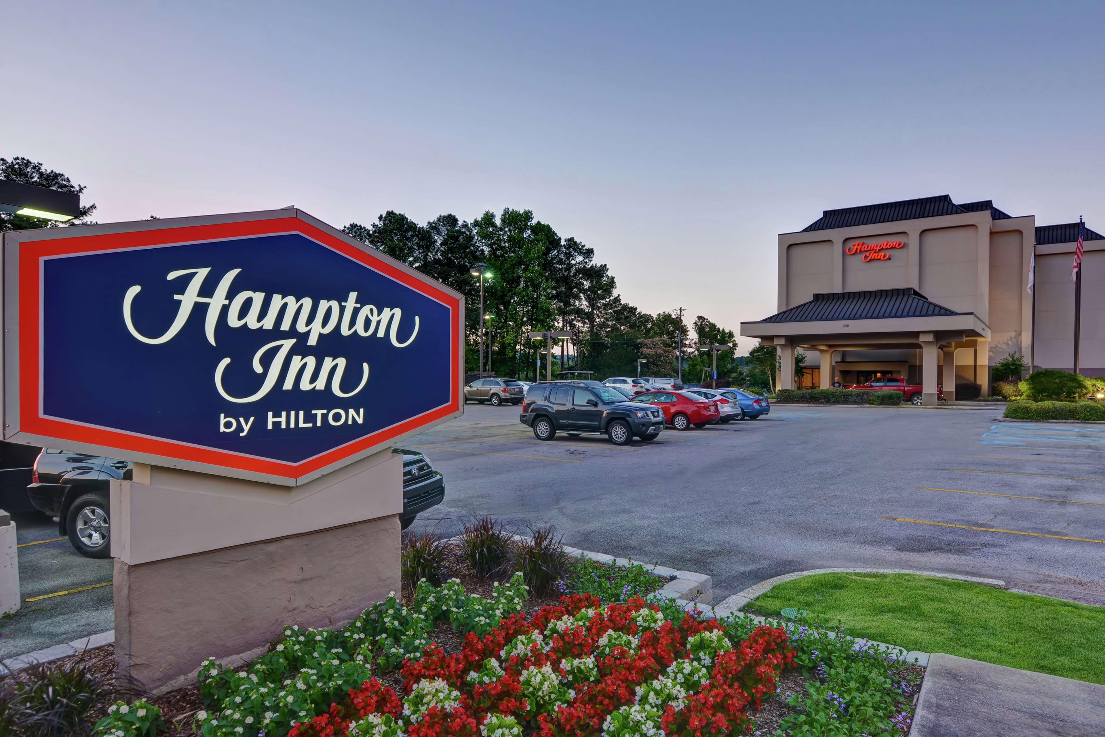 Hampton Inn Birmingham/Mountain Brook Екстериор снимка
