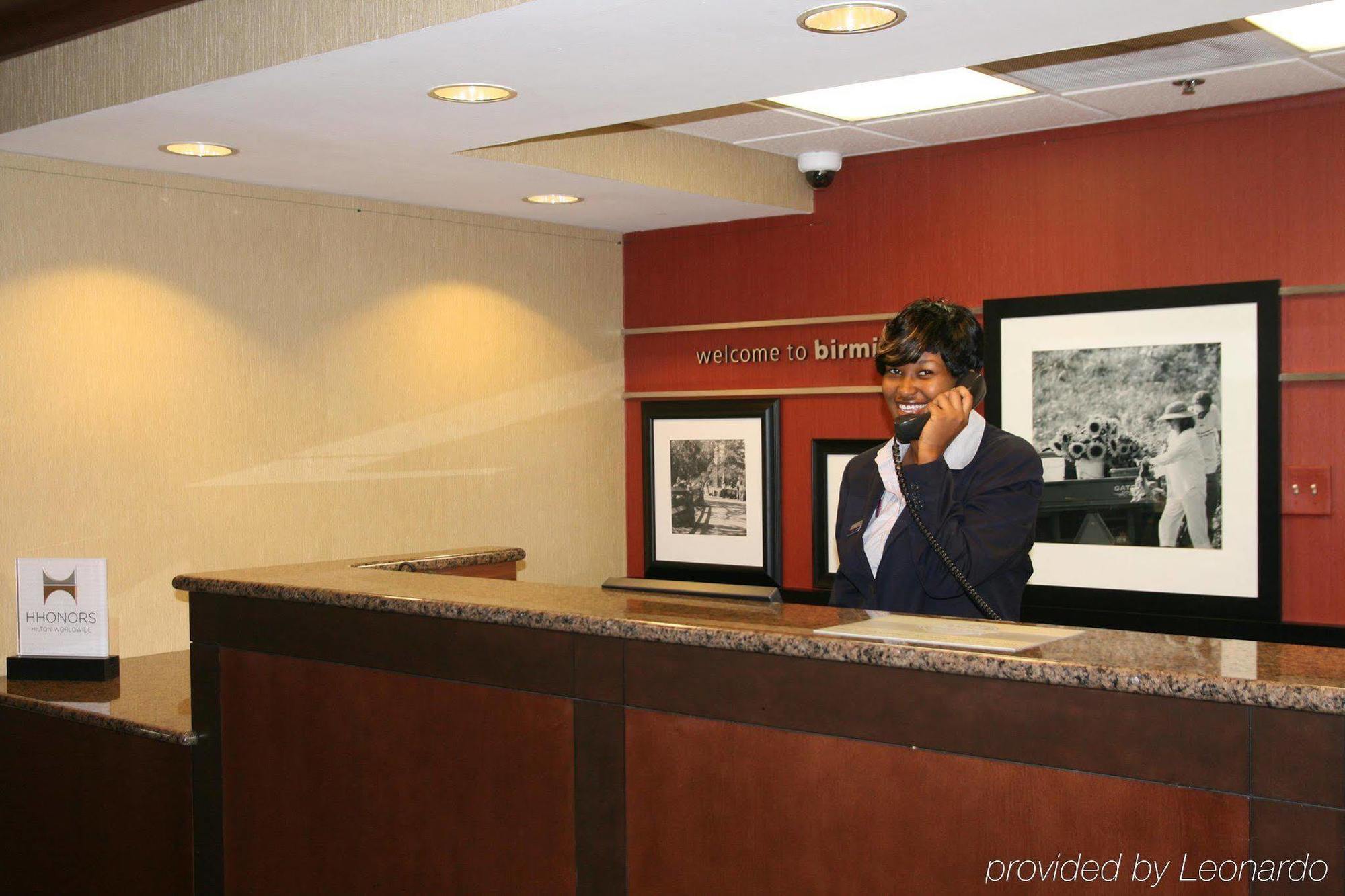 Hampton Inn Birmingham/Mountain Brook Интериор снимка