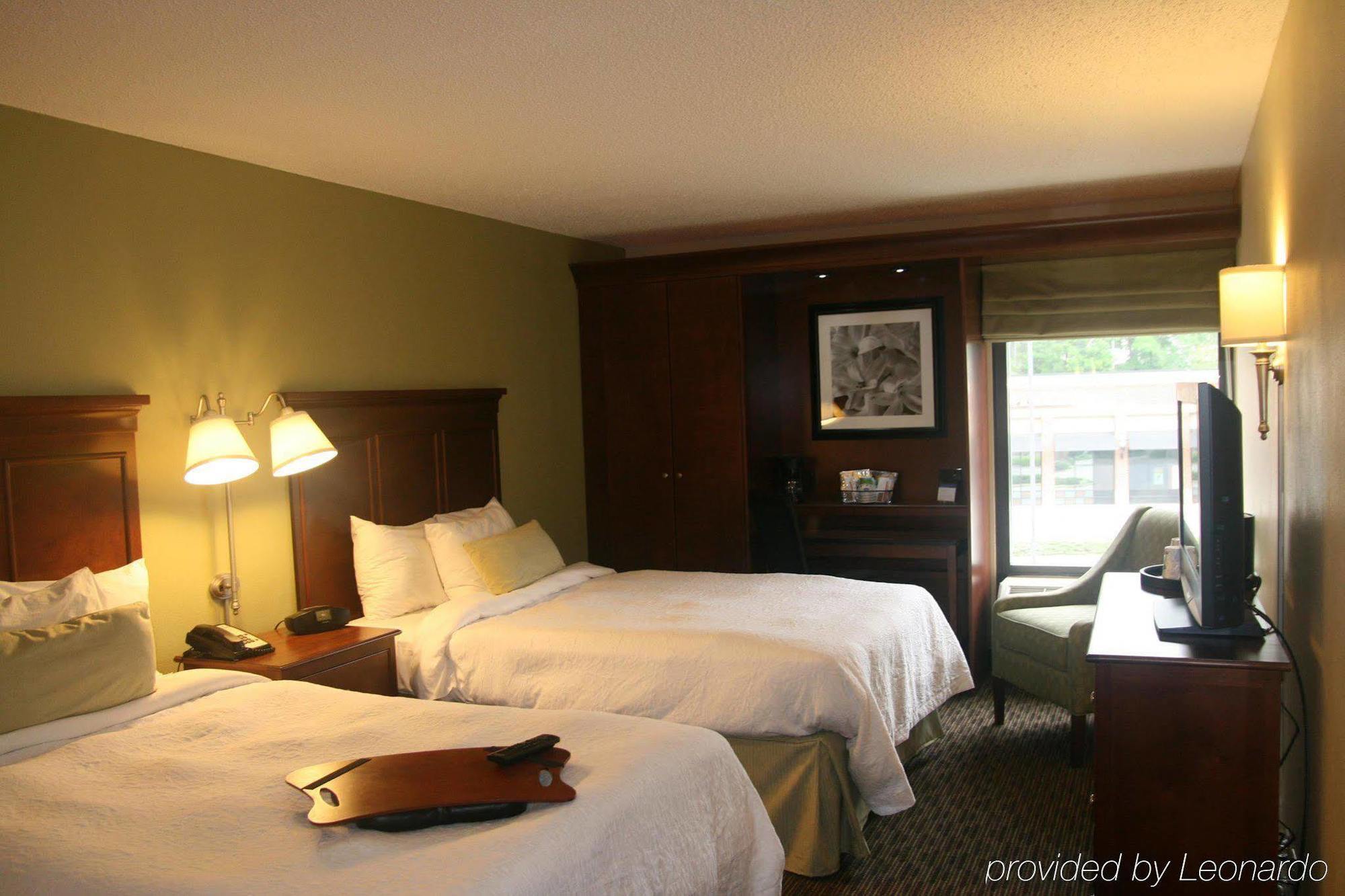 Hampton Inn Birmingham/Mountain Brook Стая снимка
